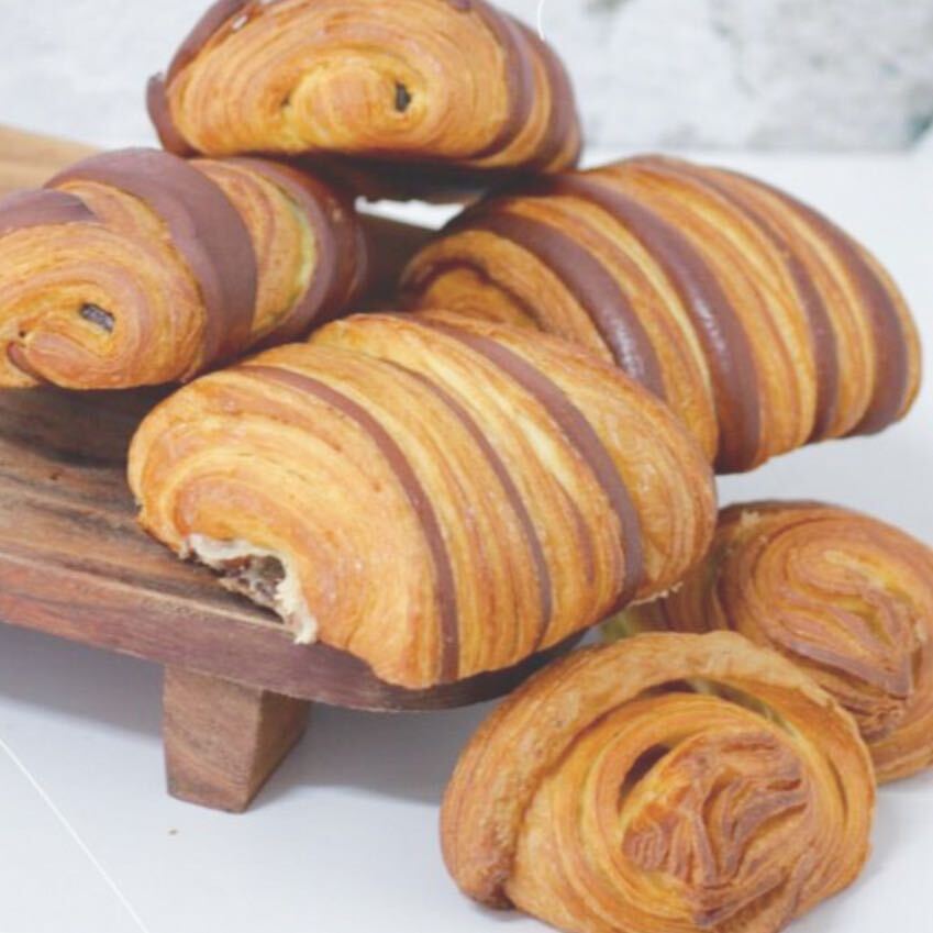 Croissants available at Blezz app